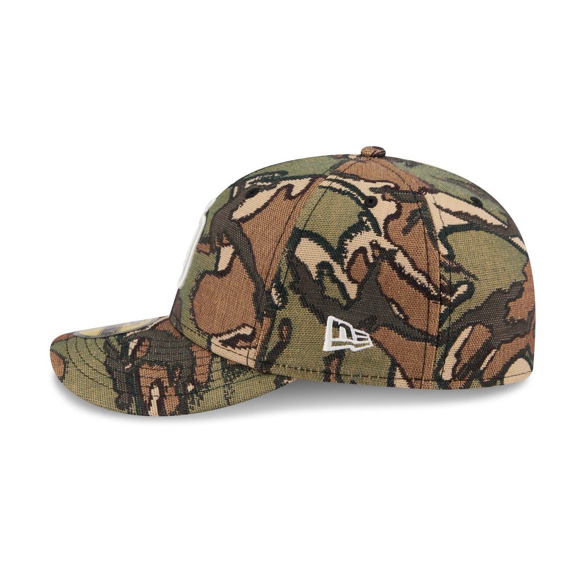 https://cdn.shopify.com/s/files/1/0601/2554/4675/files/60772931_59FIFTY_JACQUARDCAMO5950PC_SADPAD_XCM_LSIDE.jpg?v=1761747881