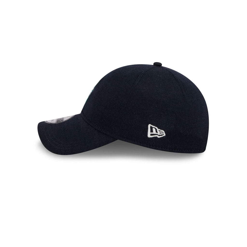 https://cdn.shopify.com/s/files/1/0601/2554/4675/files/60772966_9TWENTY_MERINOWOOL9202925_SEAMAR_OTC_LSIDE.jpg?v=1761747884