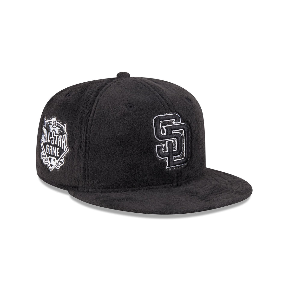 https://cdn.shopify.com/s/files/1/0601/2554/4675/files/60832807_59FIFTY_LifestyleEnergy_SADPAD_BLK_3QR.jpg?v=1764616395