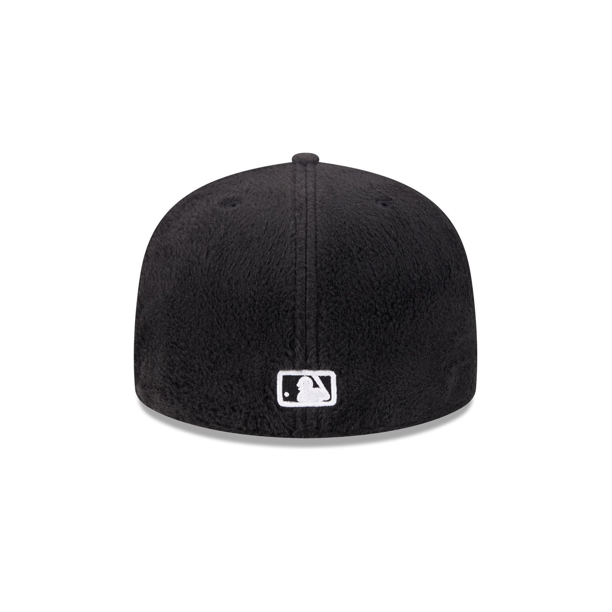 https://cdn.shopify.com/s/files/1/0601/2554/4675/files/60832807_59FIFTY_LifestyleEnergy_SADPAD_BLK_R.jpg?v=1764616395