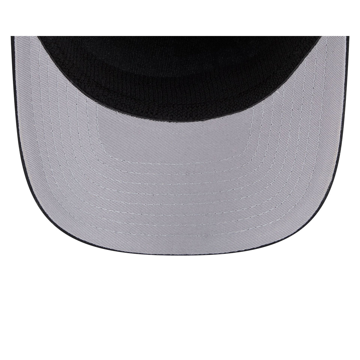 https://cdn.shopify.com/s/files/1/0601/2554/4675/files/60840694_9SEVENTYSP_QS970SP30414_SADPAD_BLK_UV.jpg?v=1763397055
