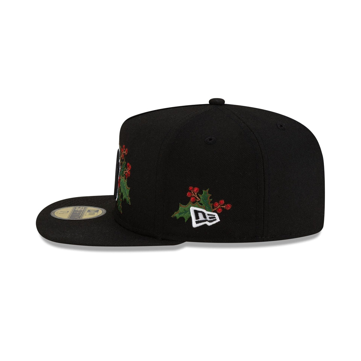 https://cdn.shopify.com/s/files/1/0601/2554/4675/files/60841911_59FIFTY_20A-FRAME_HOLLY_30221_SADPAD_BLK_LSIDE.jpg?v=1763499718