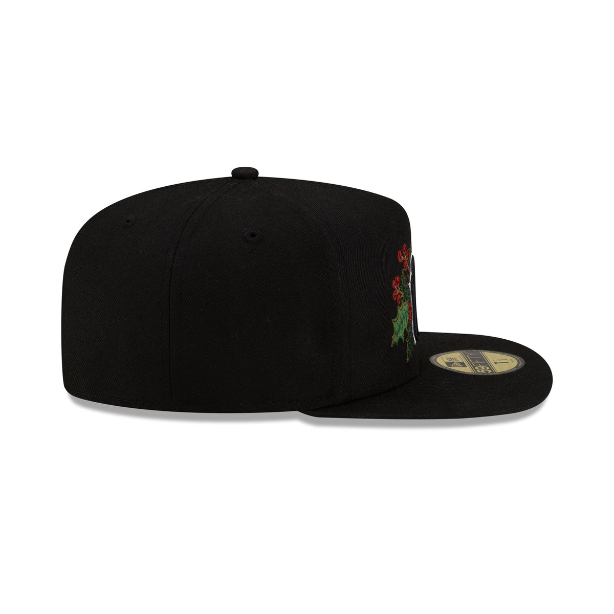 https://cdn.shopify.com/s/files/1/0601/2554/4675/files/60841911_59FIFTY_20A-FRAME_HOLLY_30221_SADPAD_BLK_RSIDE.jpg?v=1763499718