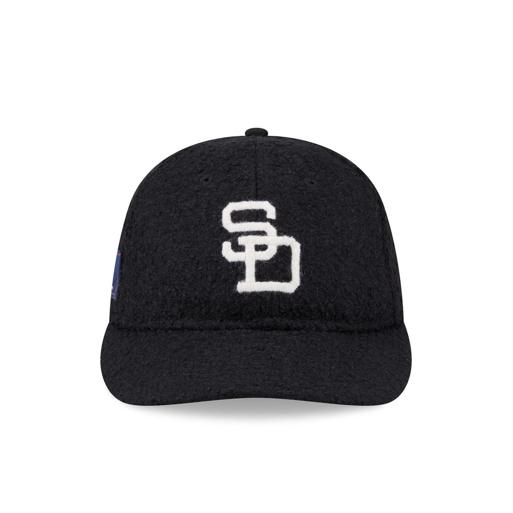 https://cdn.shopify.com/s/files/1/0601/2554/4675/files/60852171_RC9FIFTY_LifestyleEnergy_SADPAD_NAV_F.jpg?v=1768341462