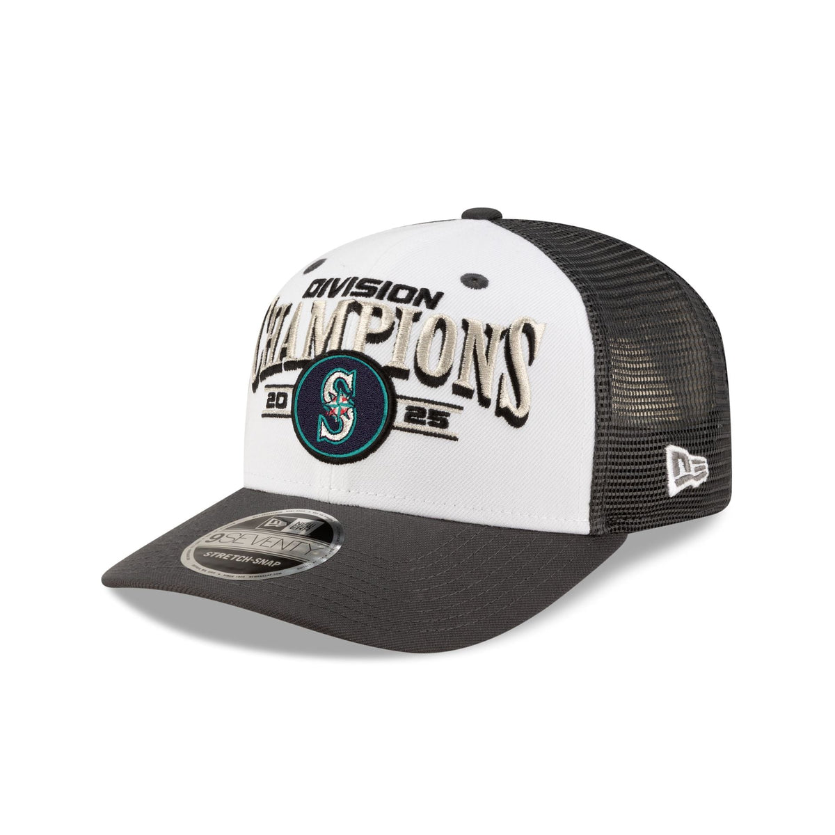https://cdn.shopify.com/s/files/1/0601/2554/4675/files/60861616_9SEVENTY_ML3QR5DIVISIONCHAMPS_SEAMAR_WHIGRH_3QL.jpg?v=1758806320