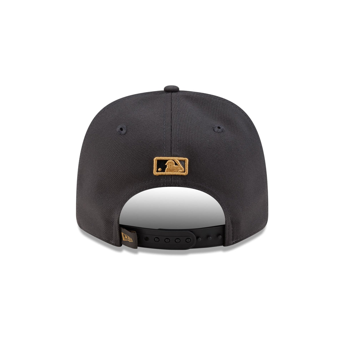 https://cdn.shopify.com/s/files/1/0601/2554/4675/files/60866297_9SEVENTY_ML3QR5_LDSCHAMPS_TORJAY_GRH_R.jpg?v=1759761487