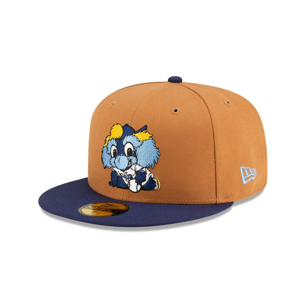 https://cdn.shopify.com/s/files/1/0601/2554/4675/files/70873158_59FIFTY_MLBMINIMASCOT_TAMRAY_BRN_3QL.jpg?v=1719412088