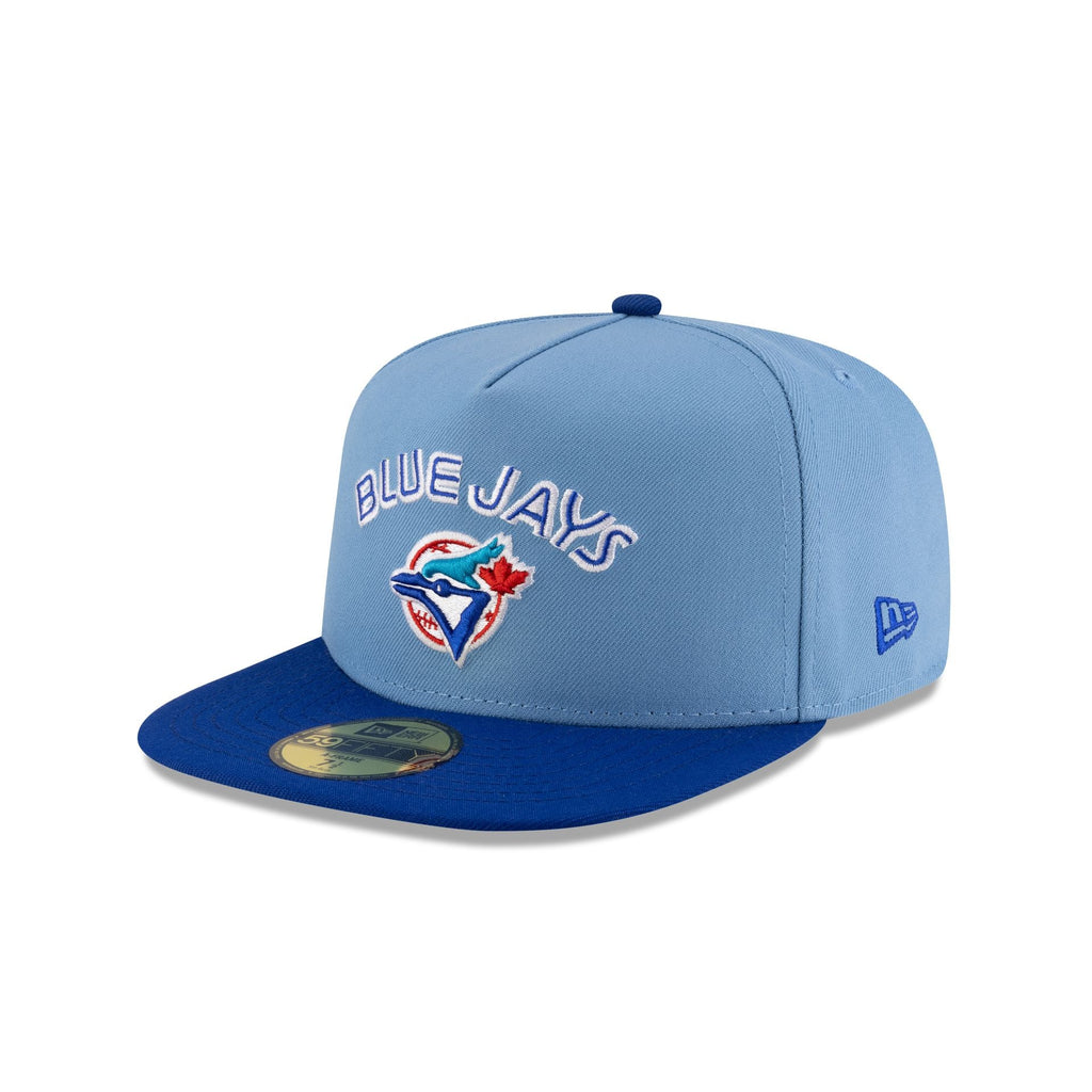 https://cdn.shopify.com/s/files/1/0601/2554/4675/files/70929763_59FIFTYAF_JCSKYBLUE_TORJAYCO_RYL_3QL.jpg?v=1741291775