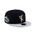 https://cdn.shopify.com/s/files/1/0601/2554/4675/files/70929781_9FIFTY_MLBMASCOT_25_SEAMARCO_NAV_3QR.jpg?v=1741802267