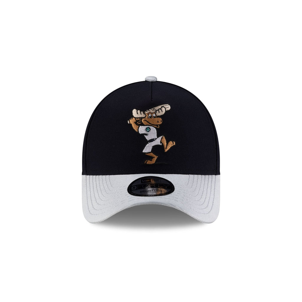 https://cdn.shopify.com/s/files/1/0601/2554/4675/files/70931205_9FORTYAFRAME_MLBMASCOT_25_SEAMARCO_NAV_F.jpg?v=1741802268